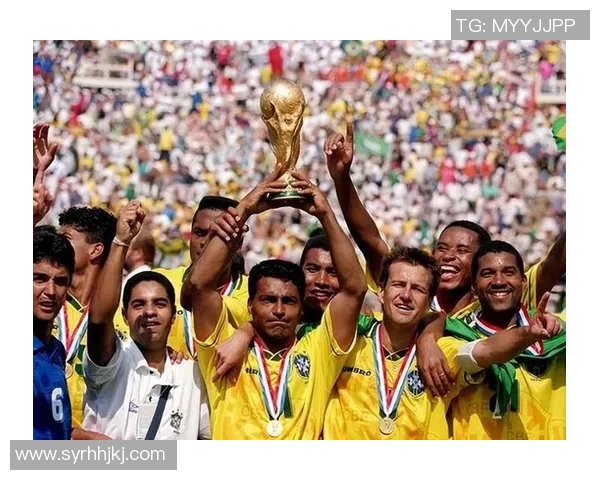 32号足球明星球员的传奇故事与辉煌成就全解析